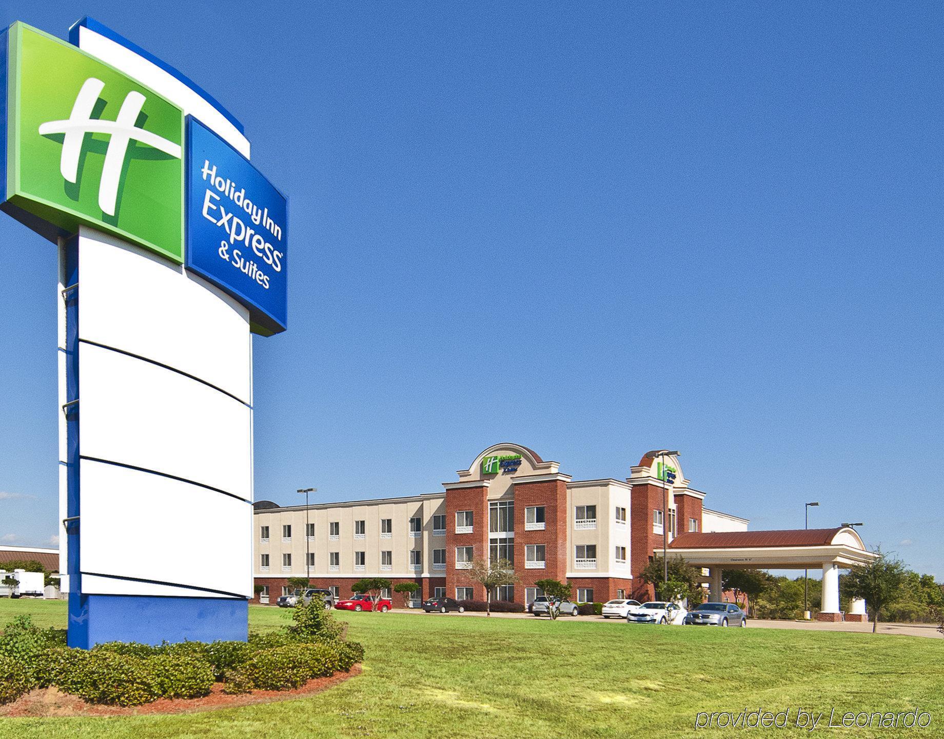 Holiday Inn Express Hotel & Suites Canton, An Ihg Hotel Exterior photo